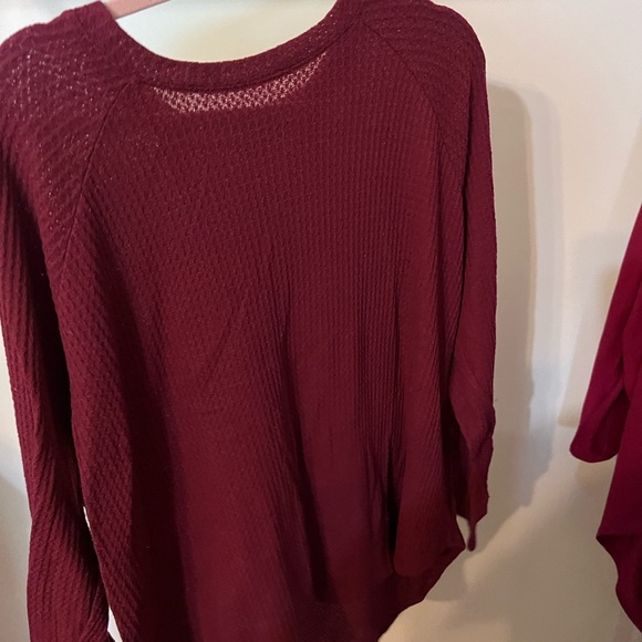 AE Soft Plush Waffle Long Sleeve T-Shirt - Picture 2 of 6